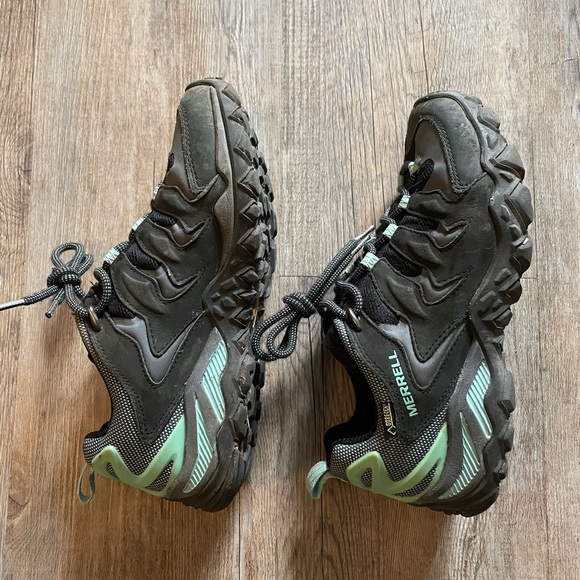 Merrelle hiking shoes - Picture 4 of 8